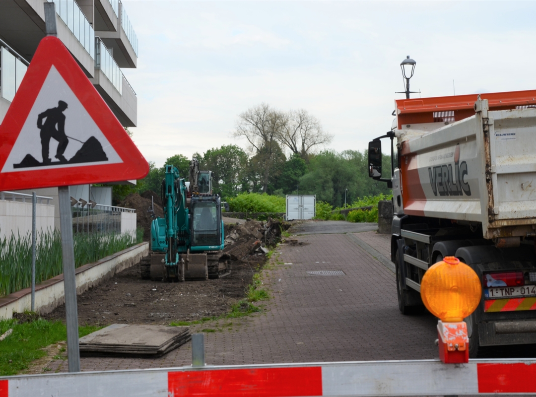 Werken aan S-bocht Netedijk
